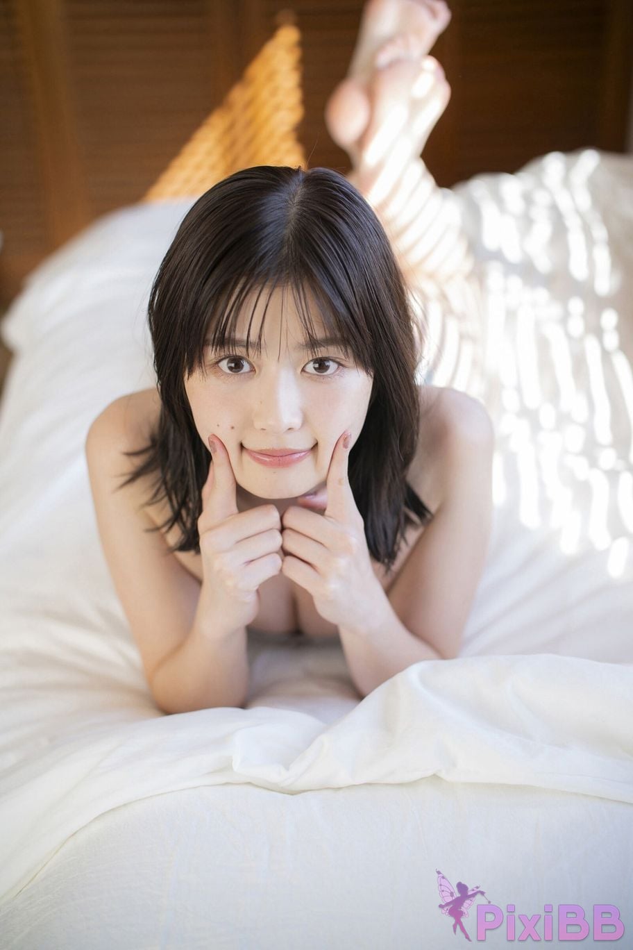 Japanese Idol Yuzuha Saeki cartoon action digital photo collection Autumn spent with loved ones PixiBB (53)